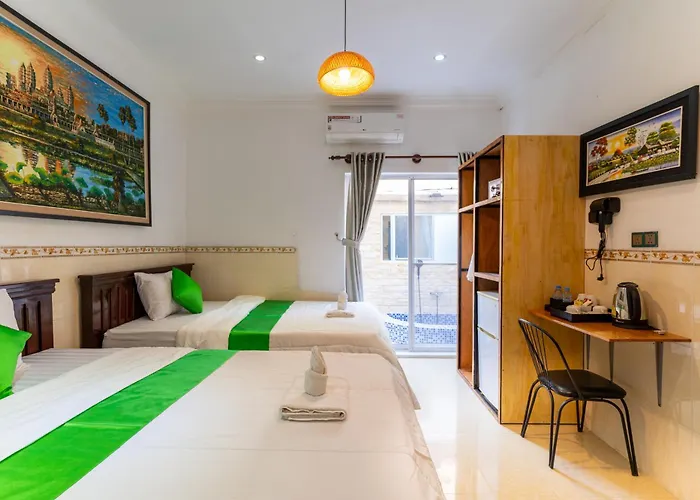 Hotel Khmer House 4*